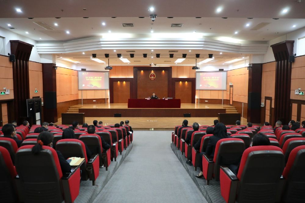 组织开展党的十九届六中全会精神学习宣讲会暨专题党课2.JPG